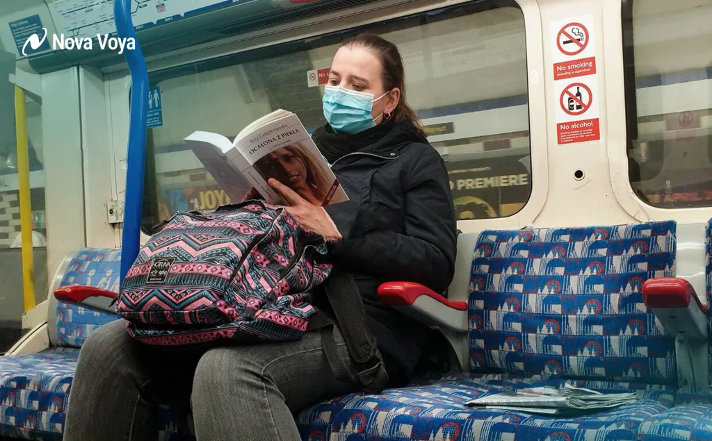  Rules for riding public transport in Dubai.