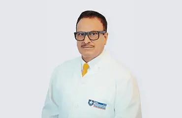 Dr. Manoj Kumar - Plastic & Reconstructive Surgeon Dubai